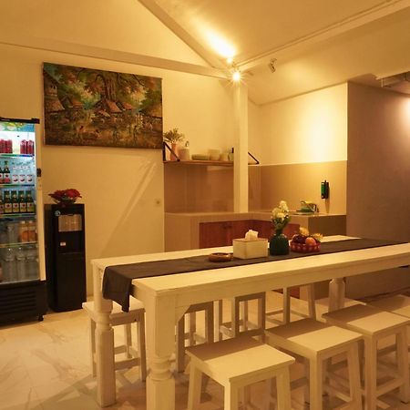 Summer Of Surf Hostel Uluwatu Ungasan Kültér fotó
