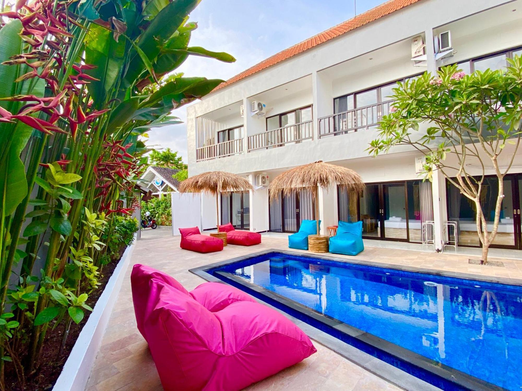 Summer Of Surf Hostel Uluwatu Ungasan Kültér fotó