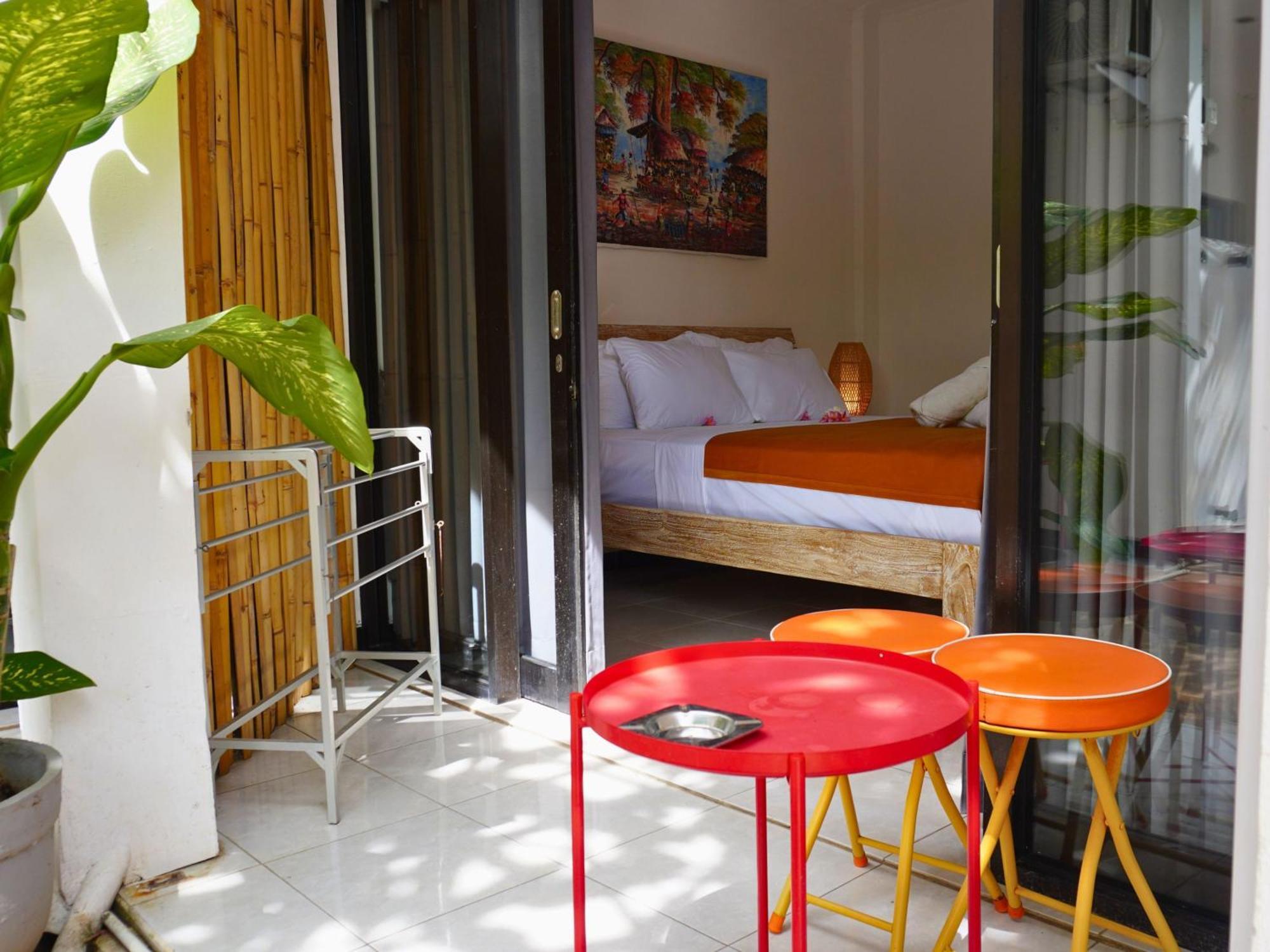 Summer Of Surf Hostel Uluwatu Ungasan Kültér fotó