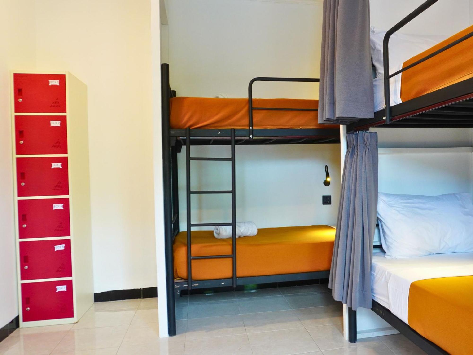 Summer Of Surf Hostel Uluwatu Ungasan Kültér fotó