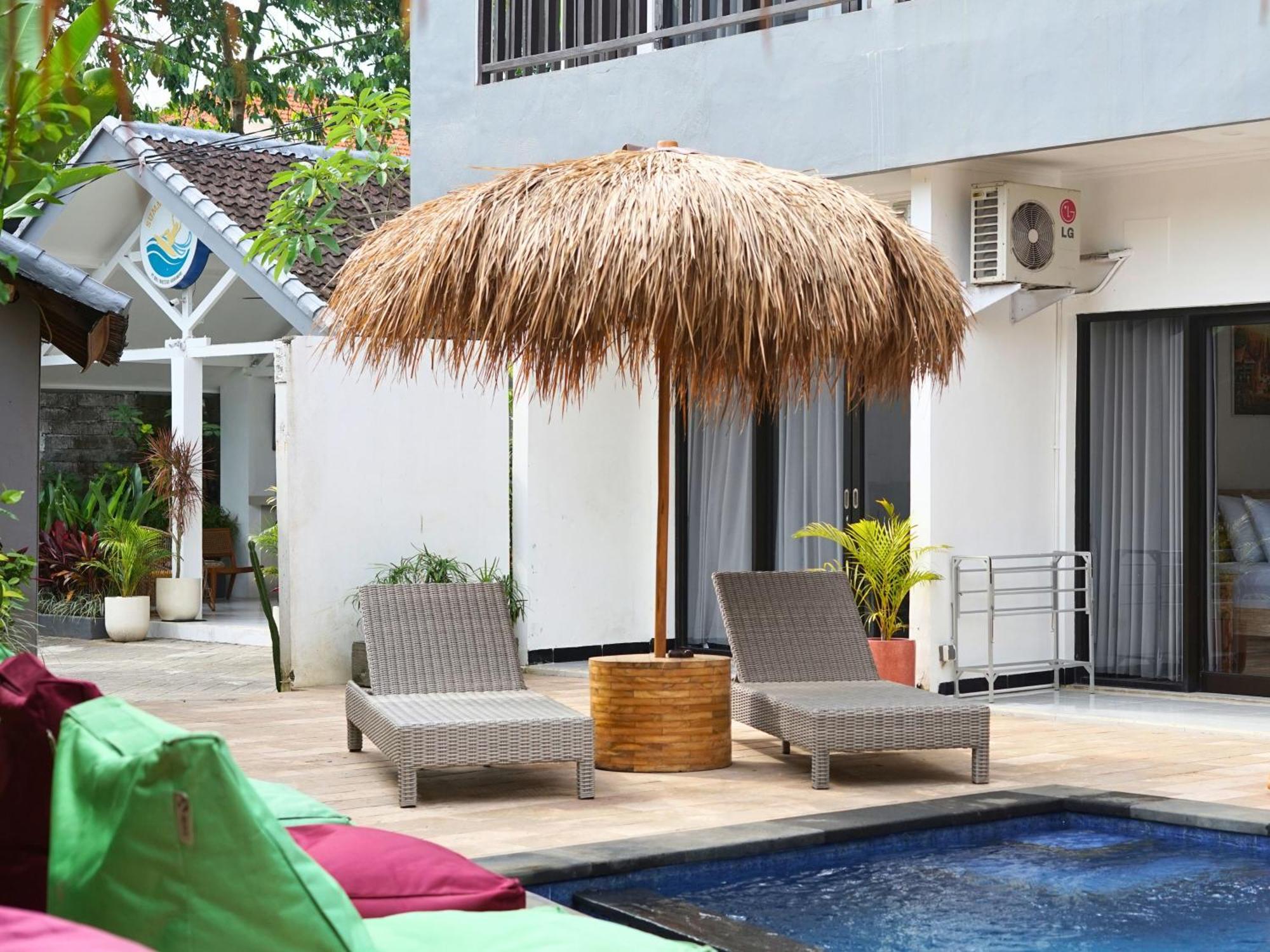 Summer Of Surf Hostel Uluwatu Ungasan Kültér fotó