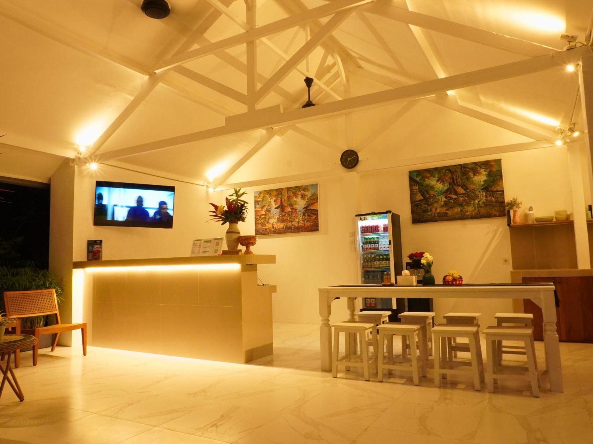 Summer Of Surf Hostel Uluwatu Ungasan Kültér fotó