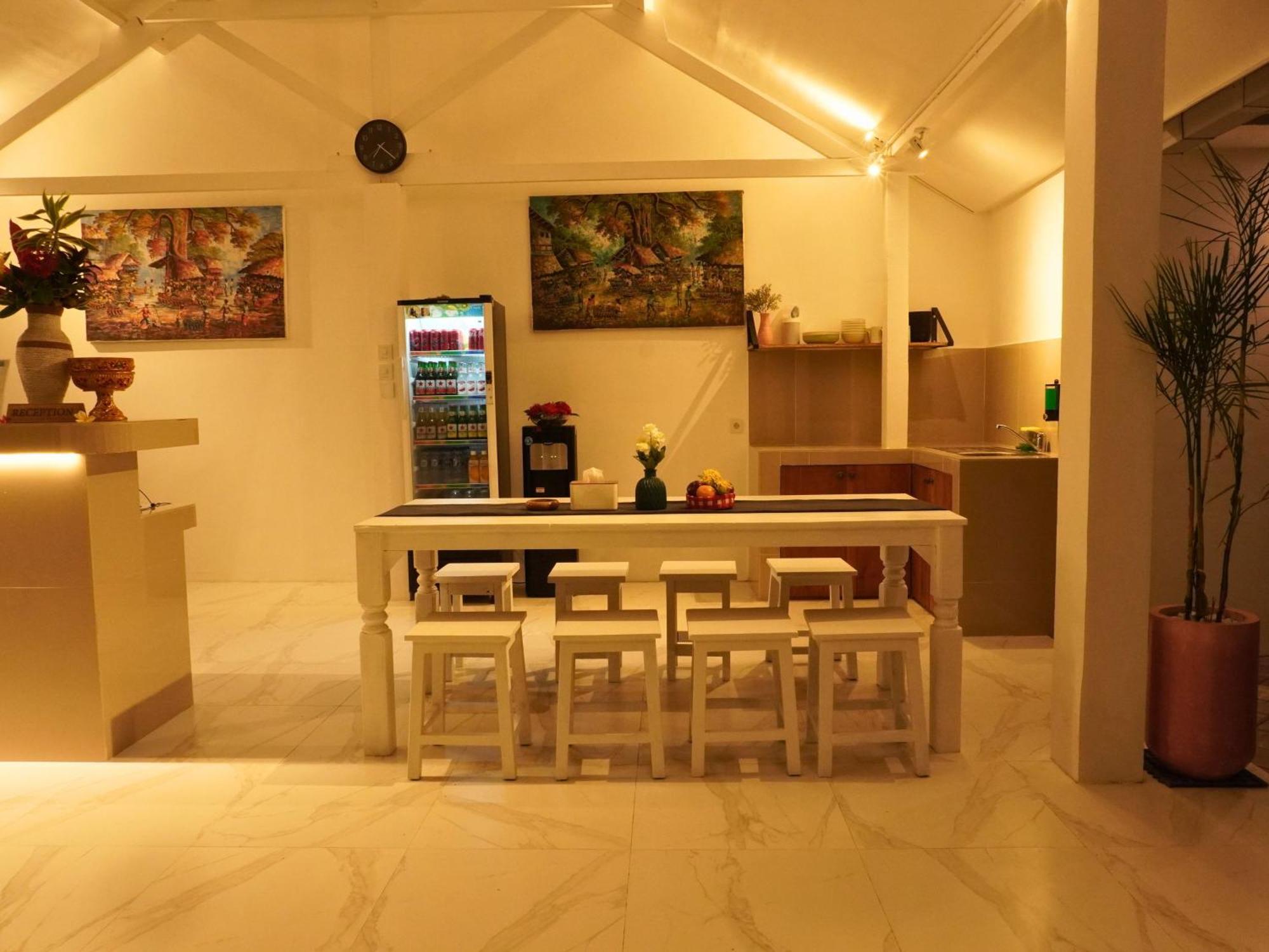 Summer Of Surf Hostel Uluwatu Ungasan Kültér fotó